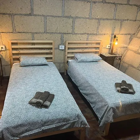 Abona Cave House וילה