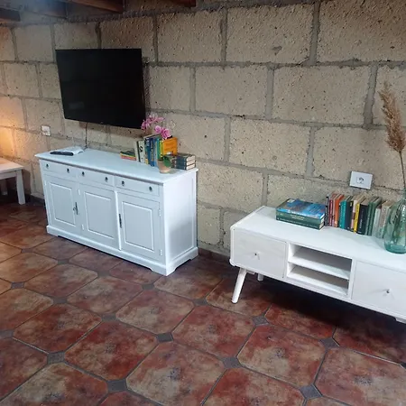 Abona Cave House Fasnia