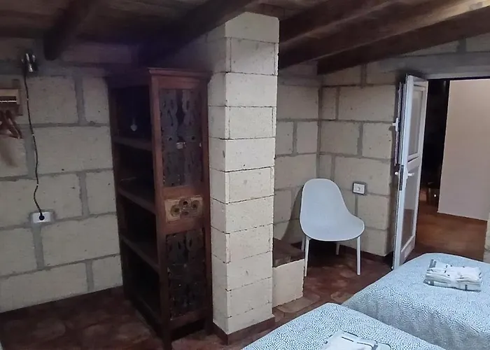 Abona Cave House